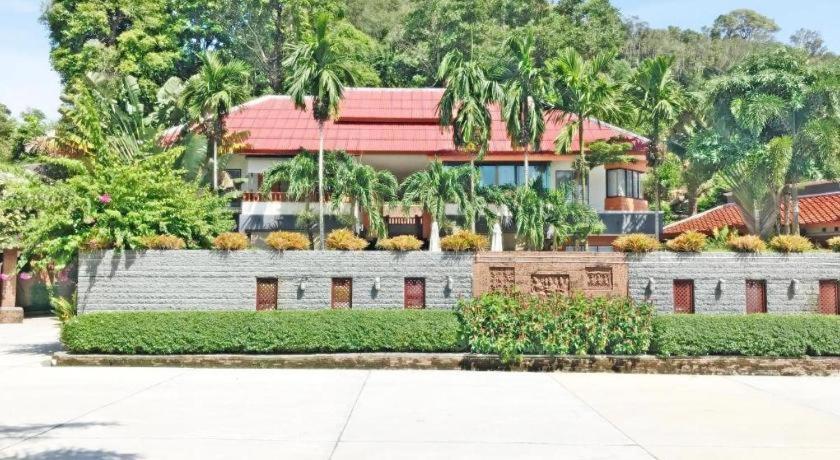 Royal Lee Resort And Spa Nai Yang Beach Eksteriør bilde